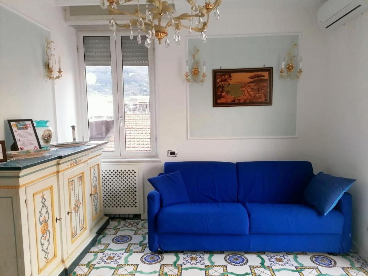 La Casa Di Rosa Apartment Sorrento Bagian luar foto