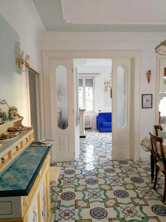 La Casa Di Rosa Apartment Sorrento Bagian luar foto