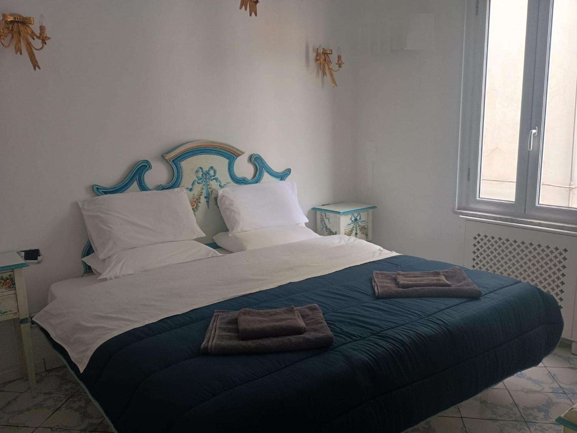 La Casa Di Rosa Apartment Sorrento Bagian luar foto